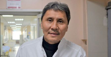 Pojechał do pacjenta, miał tylko nóż. Lekarz z Syberii zadziwił świat