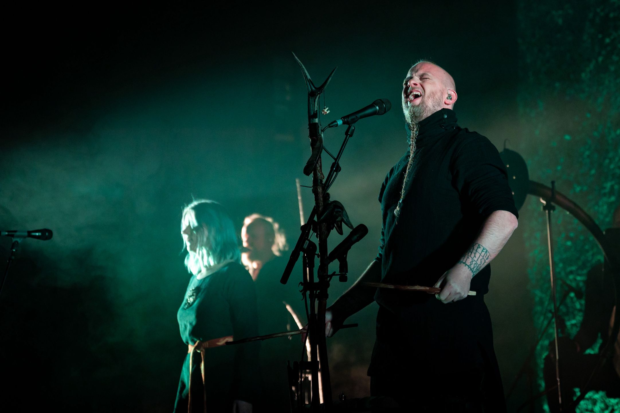 Wardruna na scenie Gdańskiego Teatru Szekspirowskiego