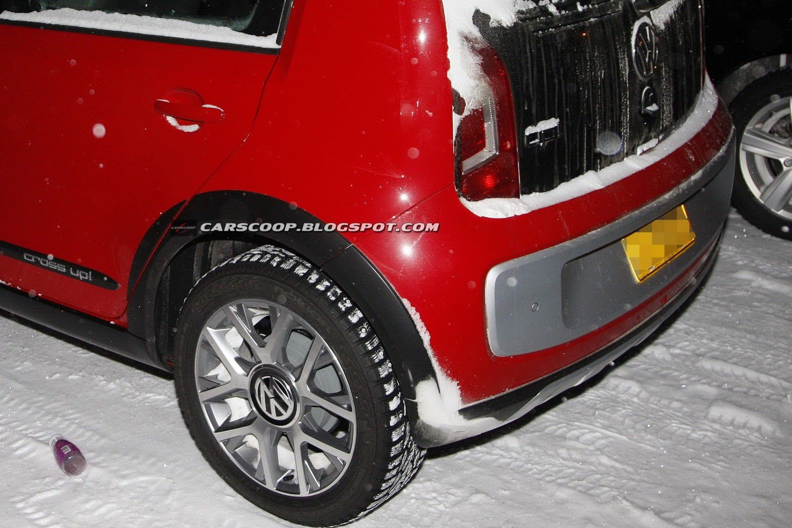 Volkswagen Cross up!