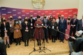 Lewica wyciąga rękę do rolników. Chce uderzyć w sieci handlowe