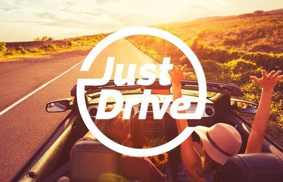 Aplikacja JustDrive pozwala przedsiębiorcom na bezgotówkowe zakupy paliwa. „Za kilka miesięcy będą mogli korzystać wszyscy”