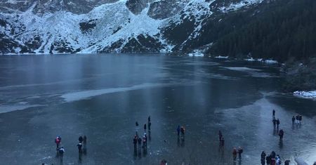 Morskie Oko. Bezmyślność turystów powala
