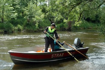 Makabryczne odkrycie w Drwęcy. Zauważyli je kajakarze