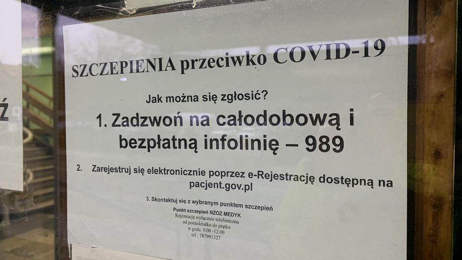 Szczepienia na COVID. W oczekiwaniu na szczepionki. Jak wygląda to w praktyce
