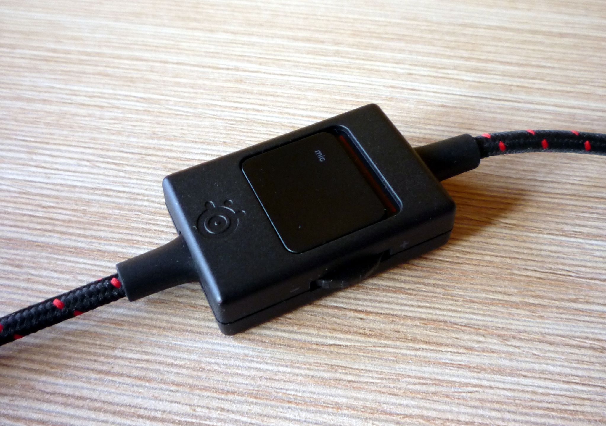 SteelSeries Diablo III – mysz, headset USB i podkładka z piekła rodem [test] 20