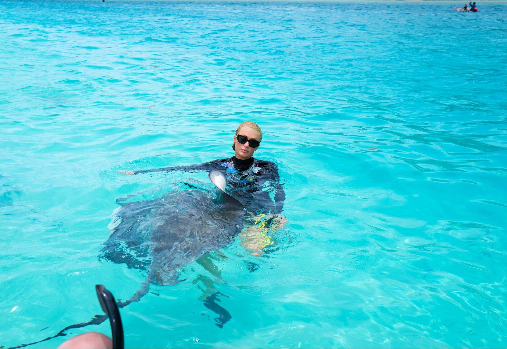 Paris Hilton w podróży poślubnej