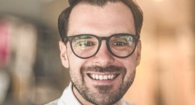 Reporter odszedł z „19.30”. Dołączył do Radia 357