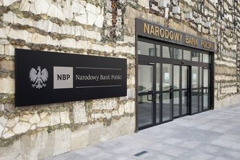 Raty bez zmian, ale spokój może być chwilowy. Decyzja RPP i cień inflacji