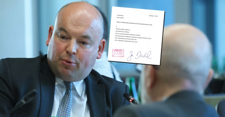 Jest reakcja. Kontrowersje wokół "bazgrołów" w oświadczeniu posła PiS