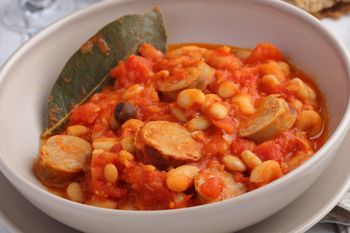 Fasolkę robię raz i wlewam do słoików. Wyciągam, kiedy nie mam czasu na gotowanie