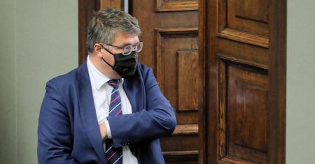NIK apeluje do CBA. Wiceszef MSWiA Maciej Wąsik reaguje