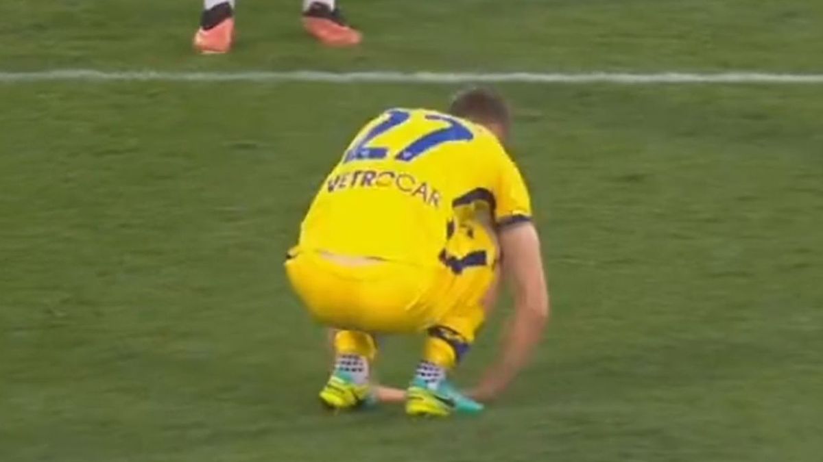 Niecodzienny rytuał Pawła Dawidowicza