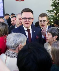 Zamieszanie wokół zdjęcia z Hołownią. Fundacja Ocalenie zabiera głos