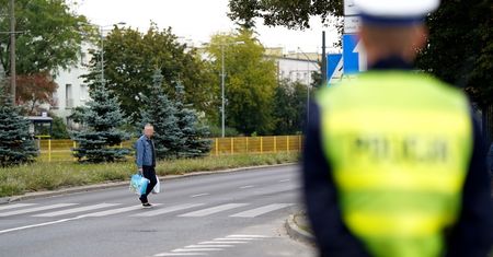Piesi nie będą podnosić rąk. Poseł PiS-u znów nic nie wskórał