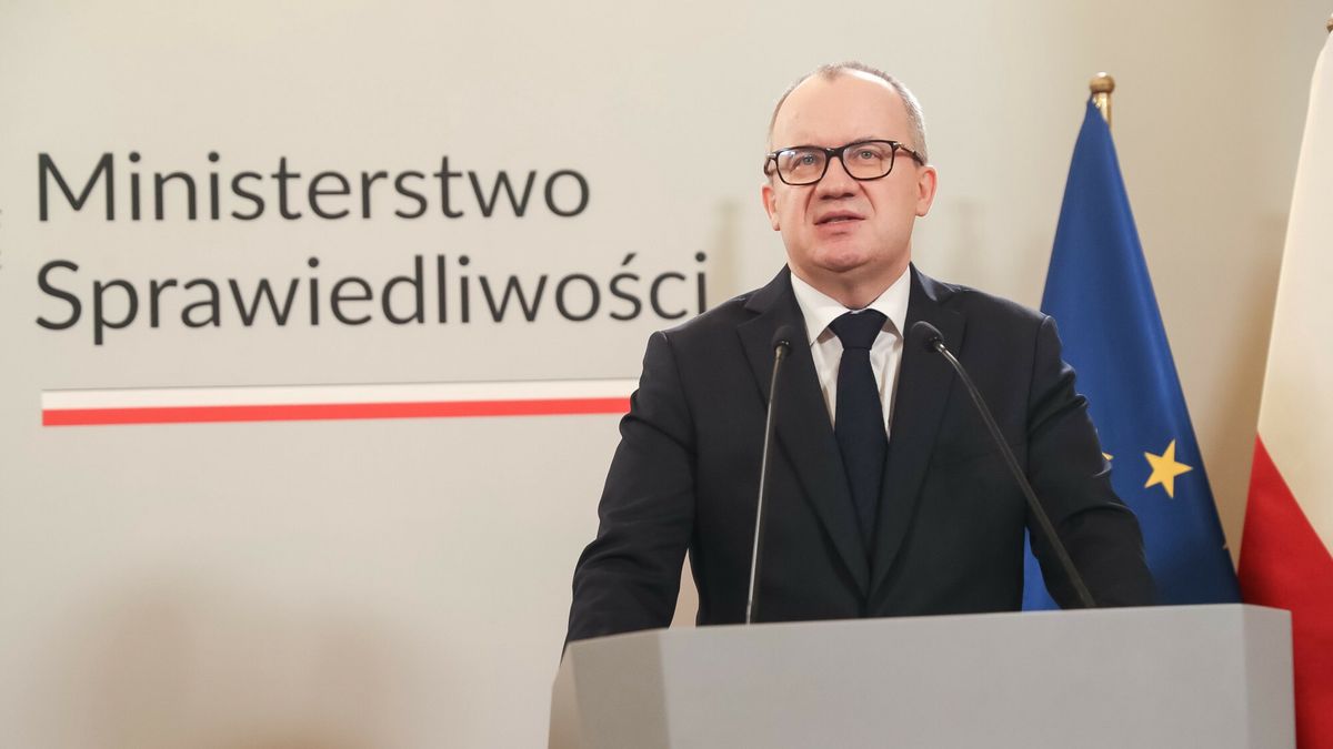 Konferencja prasowa Ministerstwa Sprawiedliwo?ci ws. Marcina Romanowskiego
20.12.2024  Warszawa. Konferencja prasowa z udzialem Ministra Sprawiedliwosci Prokuratora Generalnego Adama Bodnara i Prokuratora Krajowego Dariusza Korneluka. N/z Adam Bodnar.fot. Tomasz Jedrzejowski/REPORTER
Tomasz Jedrzejowski/REPORTER