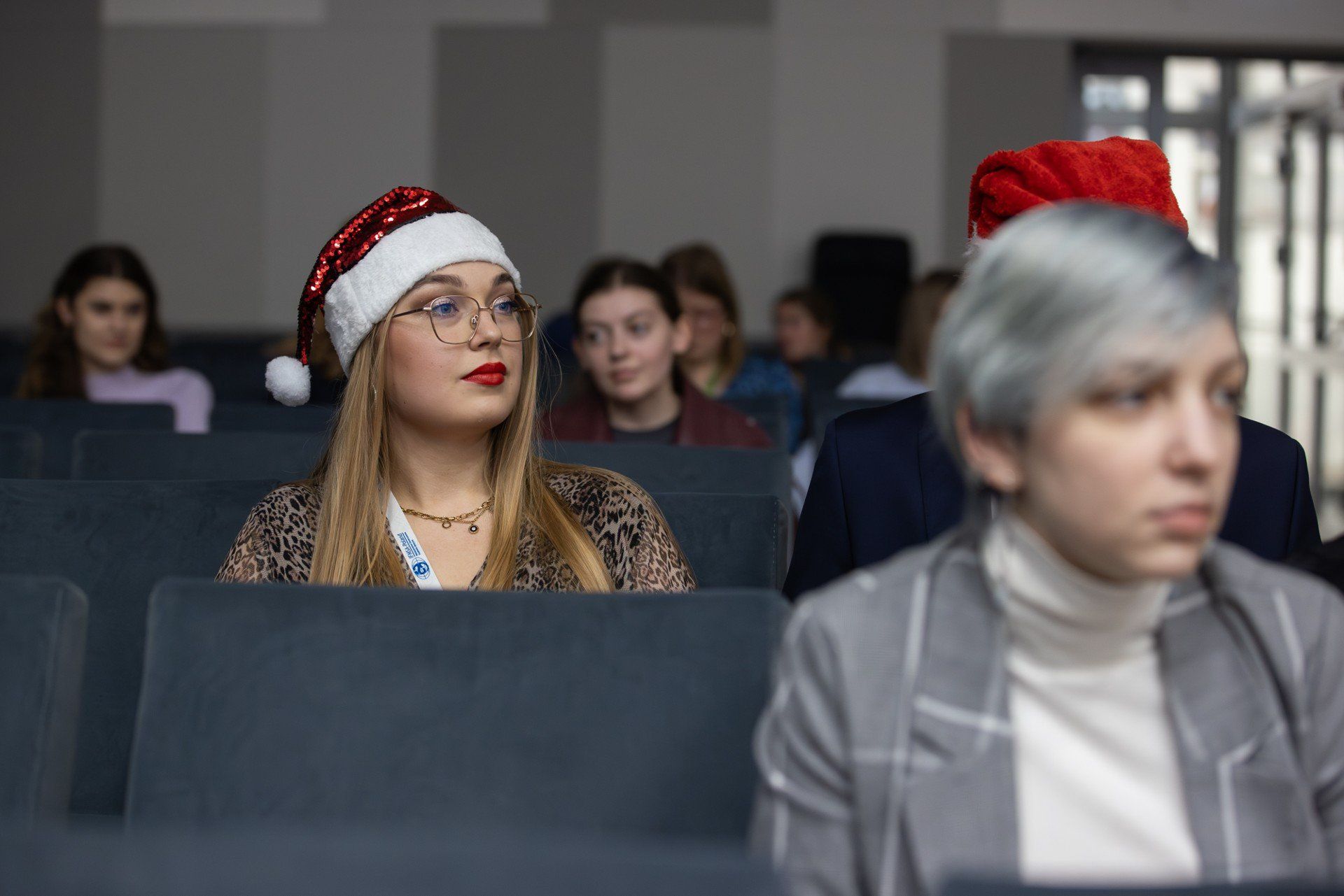 Podczas koncertu zbierano fundusze na zakup prezentów świątecznych dla pacjentów Oddziału Alergologii i Gastroenterologii Dziecięcej Szpitala Uniwersyteckiego nr 1 im. dr Antoniego Jurasza w Bydgoszczy oraz podopiecznych Domu Pomocy Społecznej &#34;Promień Życia&#34; w Bydgoszczy.