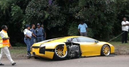 Ferrari kasuje Lamborghini... dosłownie