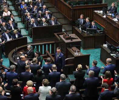 Poseł krzyczał w Sejmie: "puknij się w głowę". Teraz się tłumaczy