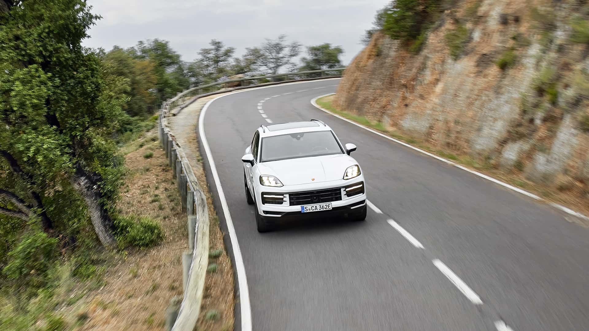 Porsche Cayenne S E-Hybrid