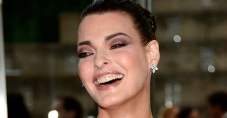 Linda Evangelista WRACA DO ŚWIATA MODY! Wystąpiła w sesji dla Fendi (FOTO)