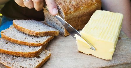 Jesz masło codziennie? Sprawdź, co się dzieje z Twoim organizmem
