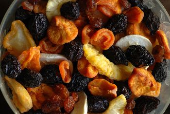 Są w każdym sklepie, ale wielu omija. Jedz 5 dziennie, a utrzymasz jelita w dobrej formie