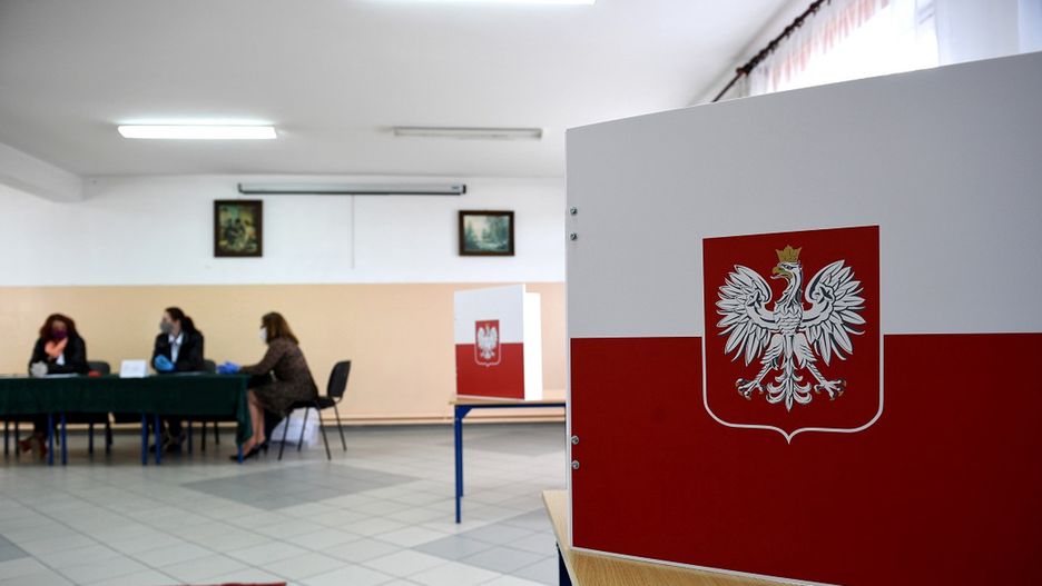 Wybory 2020. Głosowanie poza miejscem zameldowania. Co trzeba załatwić? Do kiedy złożyć wniosek?