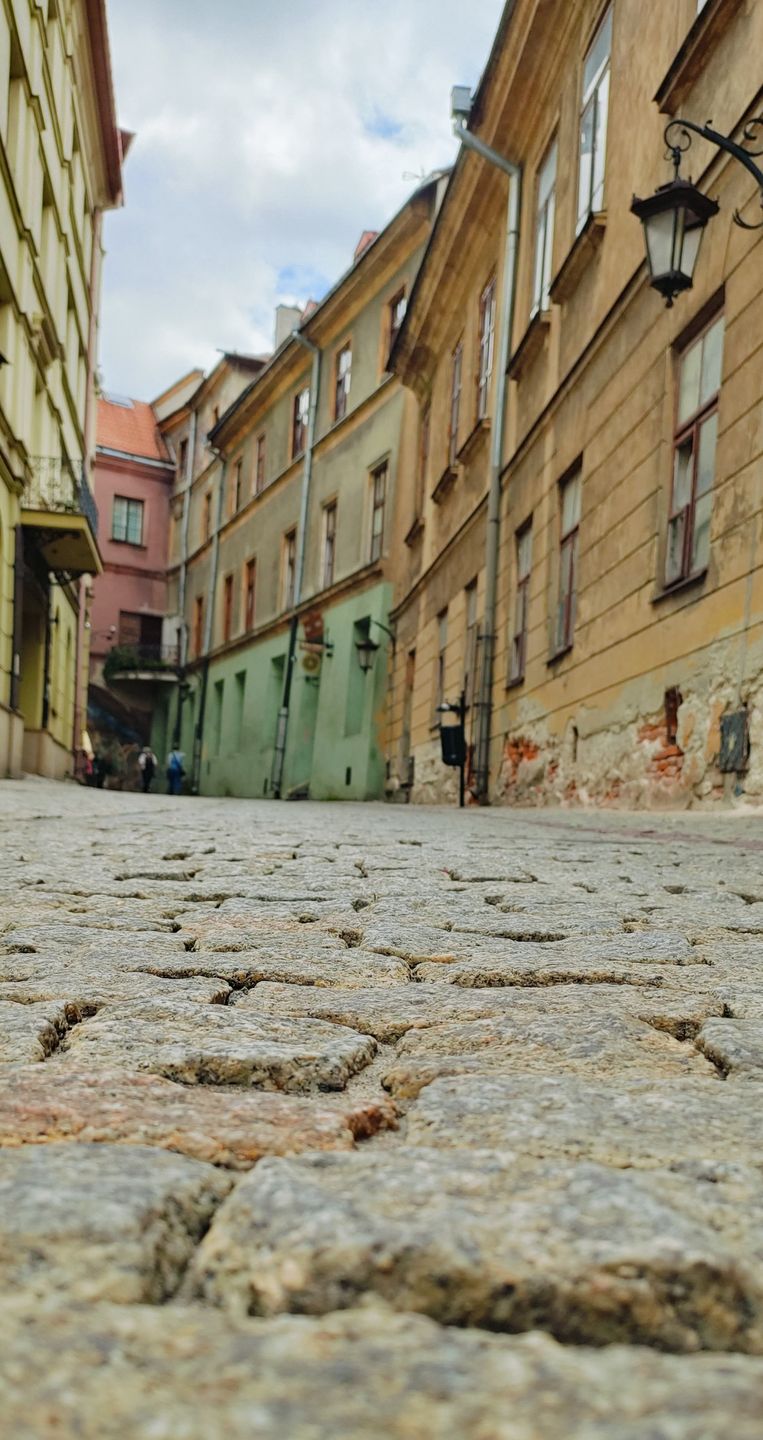 Zabytkowe uliczki Starego Miasta przyciągają turystów