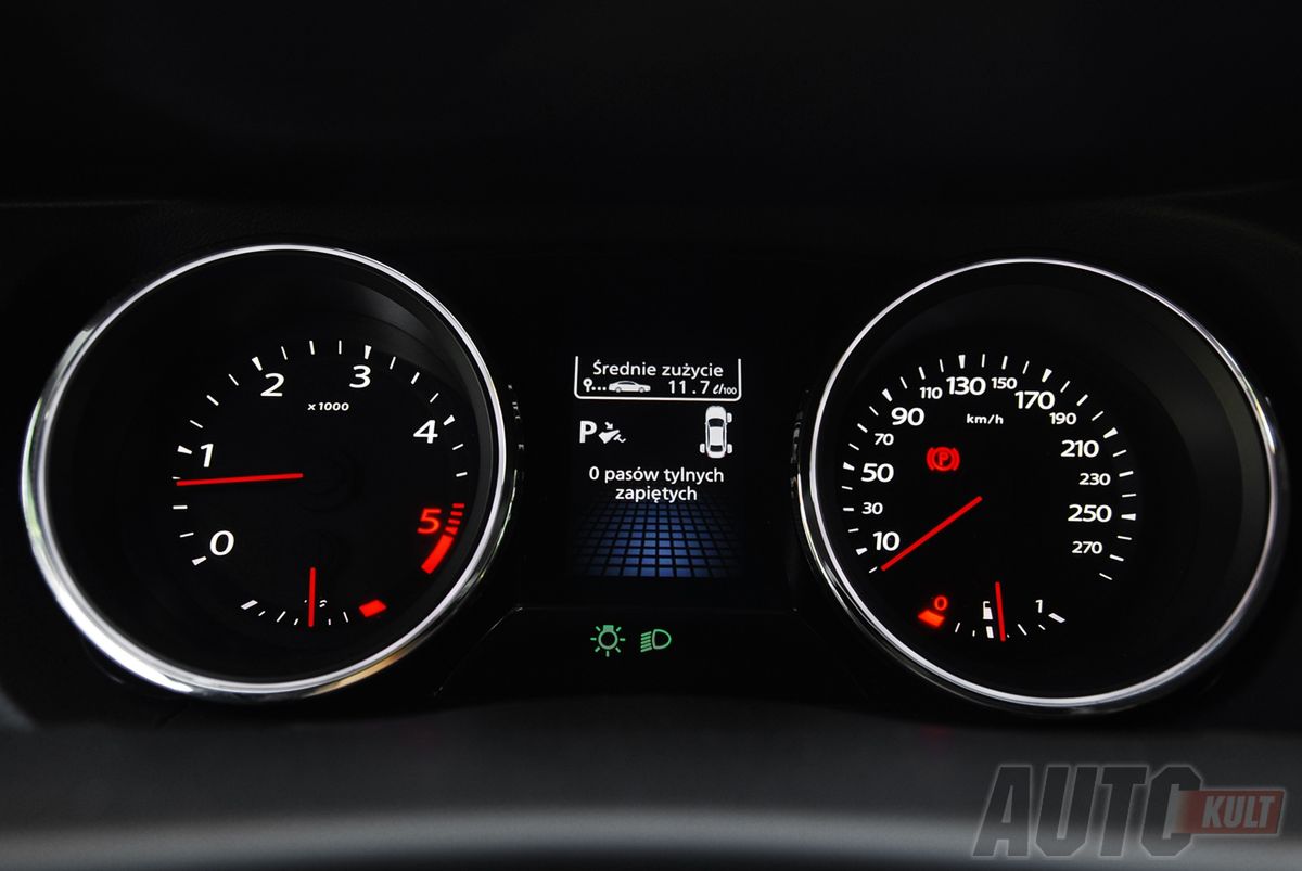 Renault Latitude V6 3,0 dCi Initiale Paris (fot. Paweł Kaczor)