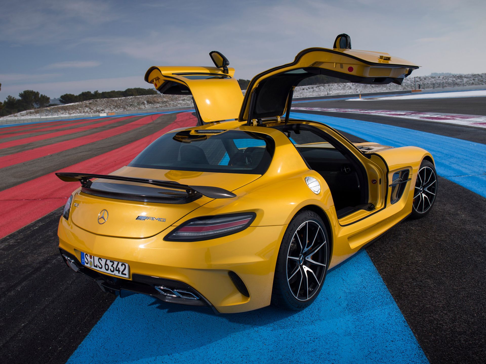 Żegnamy króla: odchodzi Mercedes-Benz SLS AMG 51