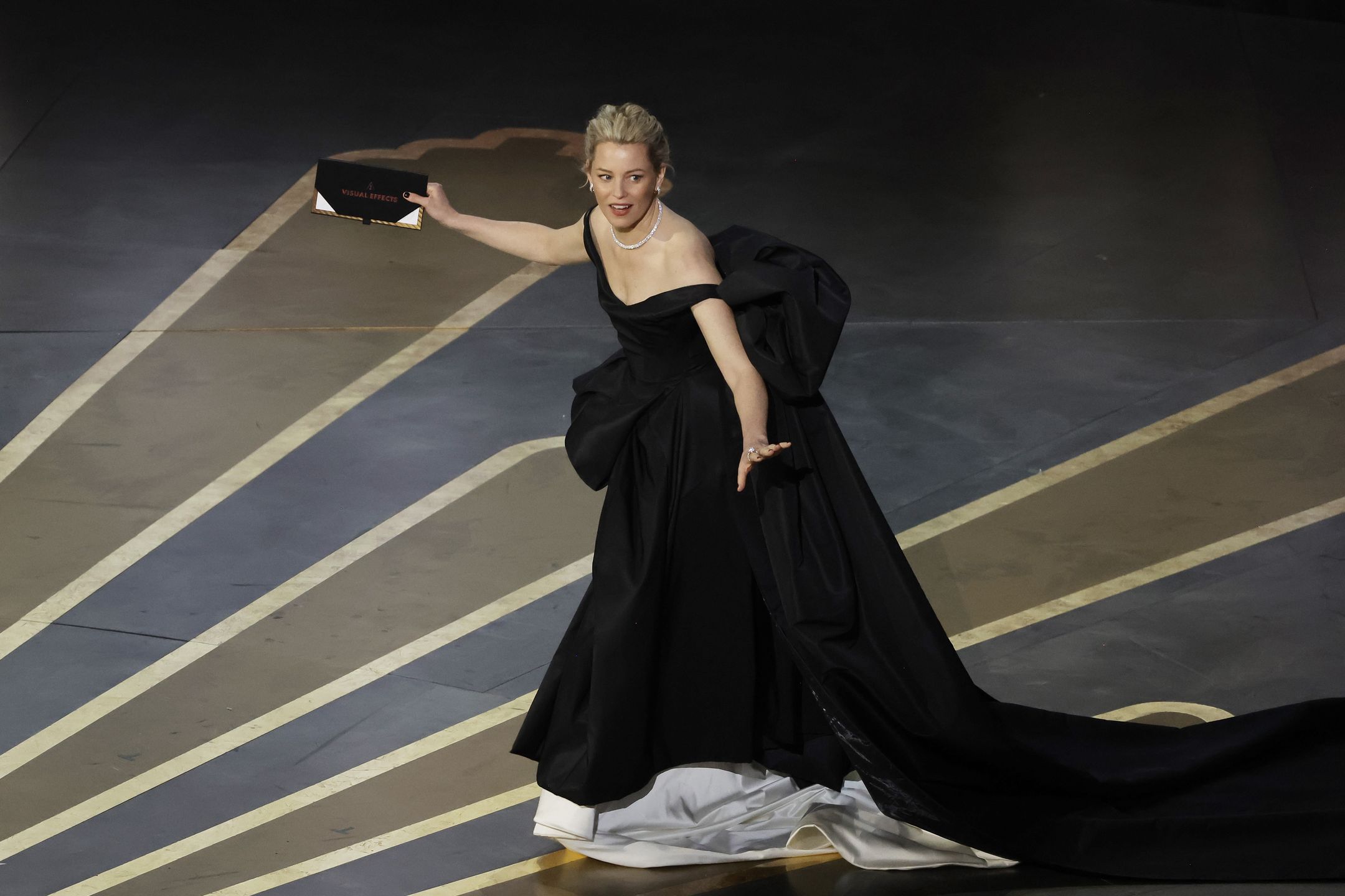 Elizabeth Banks na tegorocznym rozdaniu Oscarów