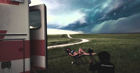 Sesja portretowa na tle burz i tornada? Benjamin Von Wong zrobił to bez problemu