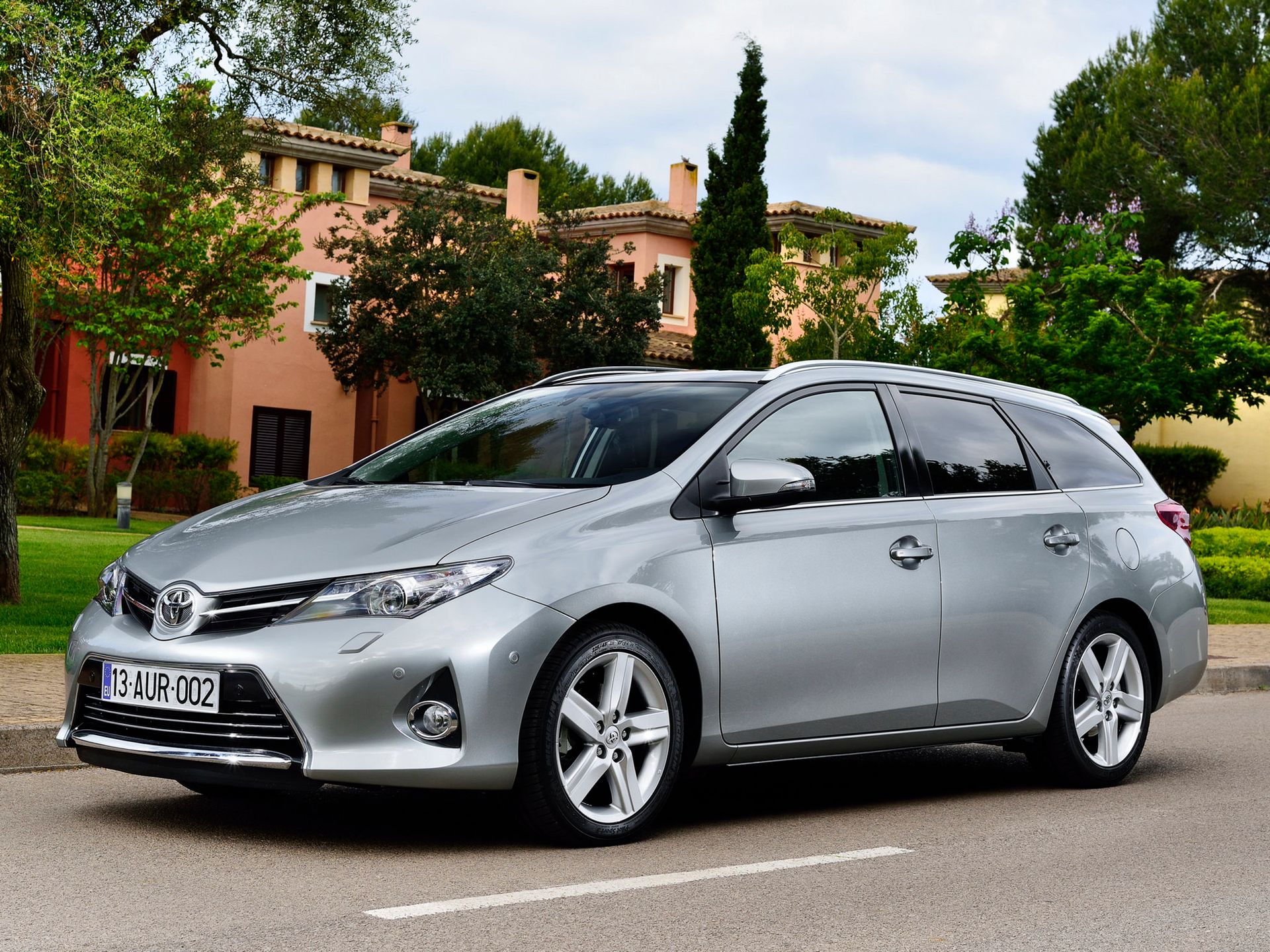 Toyota Auris 2