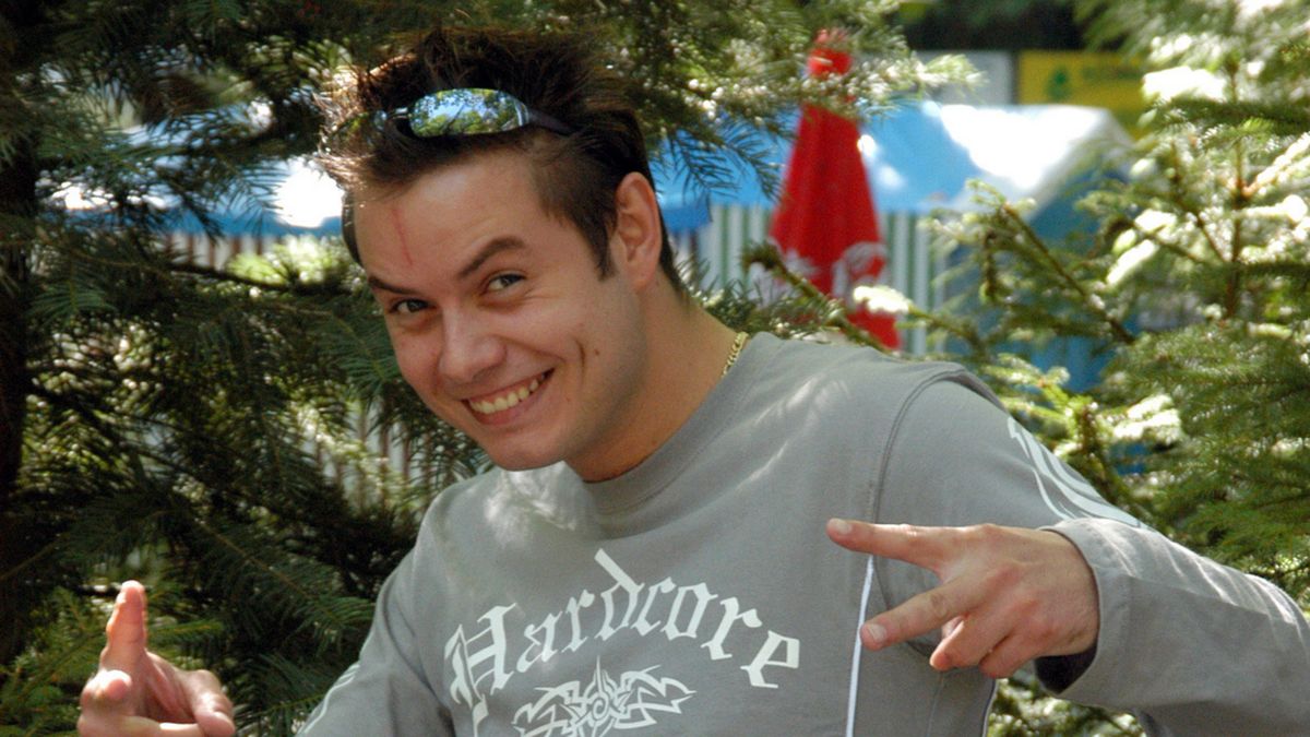 Bartek Wrona skończył 40 lat. Co dziś u niego słychać? 