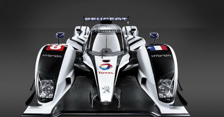 Peugeot wraca do LeMans z nowym, hybrydowym bolidem