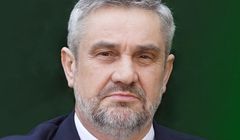 Minister rolnictwa atakuje Onet i Janusza Schwertnera za film o hodowli norek. „Zbyt absurdalne, by się odnosić”