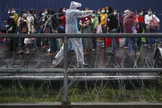 Koronawirus w fabrykach gumowych rękawiczek. Ceny mogą pójść w górę