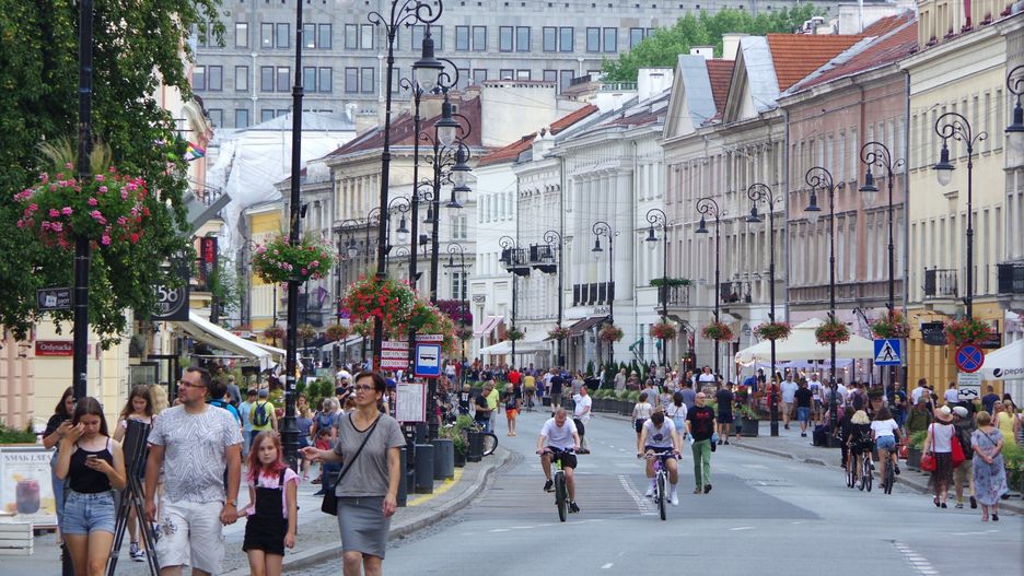Warszawa. Na Nowym Świecie zwiększone zostaną środki bezpieczeństwa