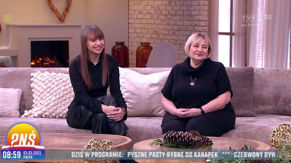 Oliwia Bieniuk i Krystyna Przybylska w "PnŚ"