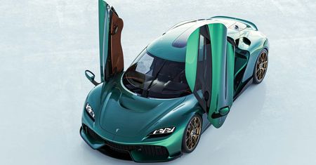 Koenigsegg Gemera zyskał opcjonalne V8 i nawet 2300 KM mocy