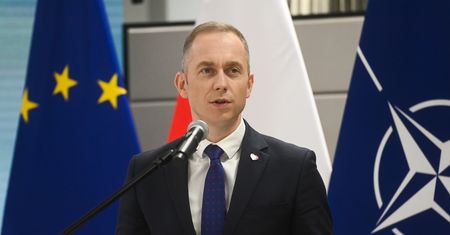 Polska wysyła pod granicę 40 tys. żołnierzy