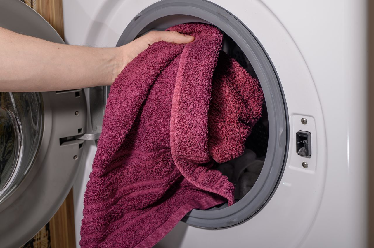 Washing smarter: Why 86°F is the new standard for clean clothes