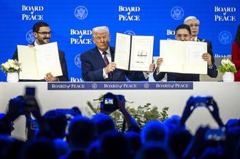 Zaprezentowano logo Rady Pokoju. "Skoncentrowane na Ameryce"