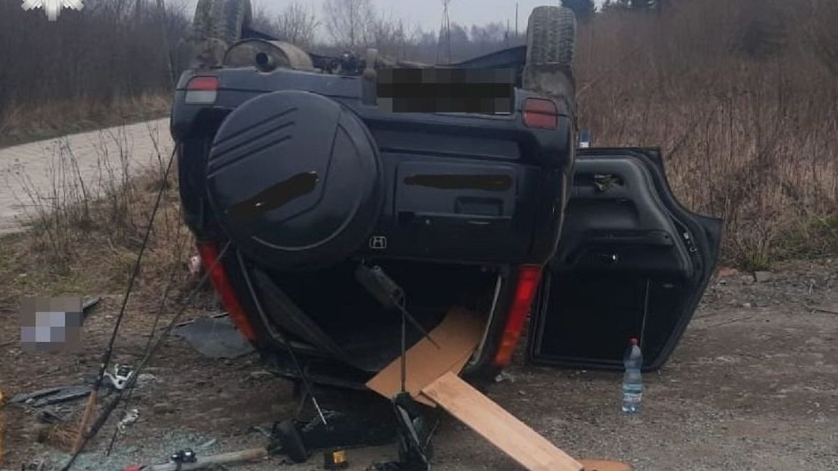 Honda CRV dachowanie