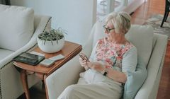 Seniorzy ofiarami kradzieży lub próby wyłudzenia danych