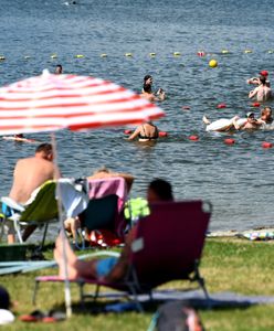 Uratował dwie tonące dziewczynki. Na plaży nikt inny mu nie pomógł