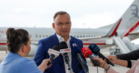 Prezydent Duda wydał krótkie oświadczenie: "dementuję wszelkie plotki"