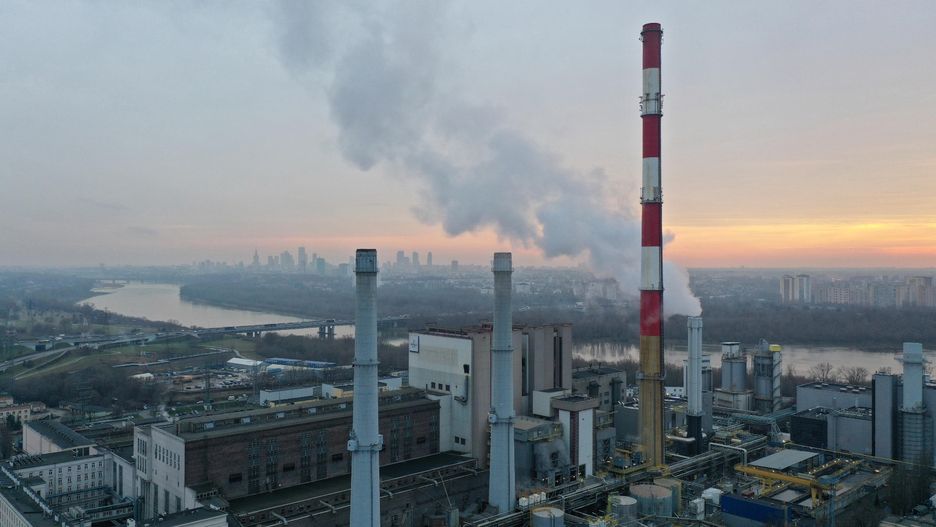 Warszawa. Trwa rozbudowa systemu monitoringu jakości powietrza. Miasto ogłosiło przetarg