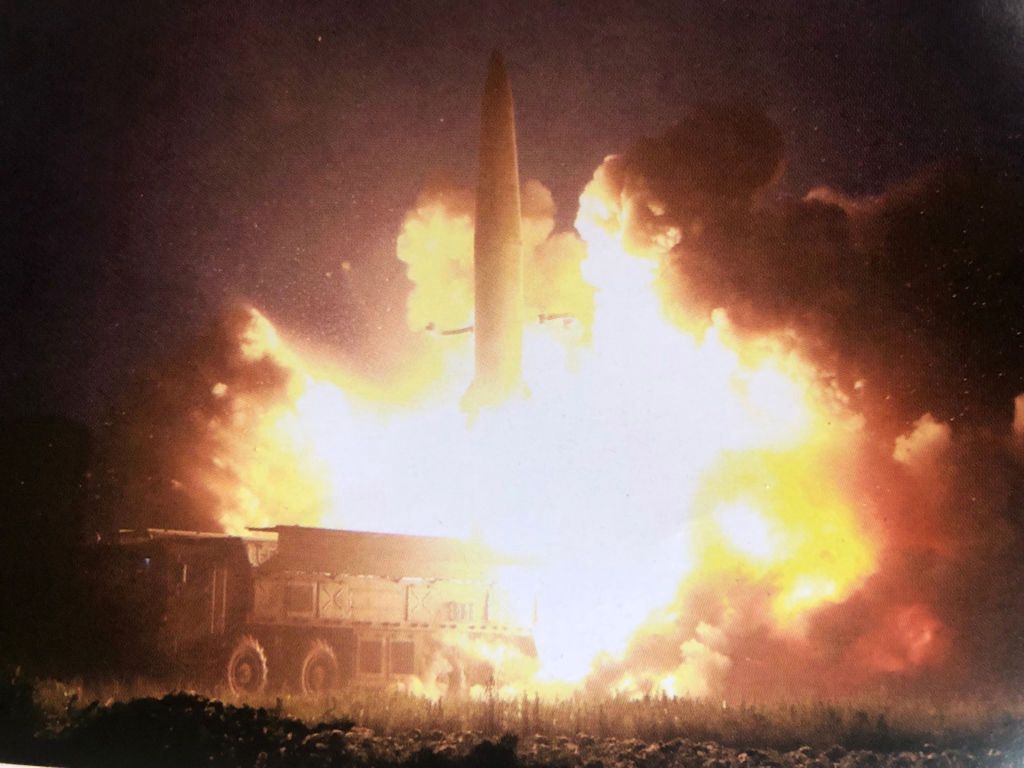 Le "nouveau type d'arme tactique guidée» missile nord-coréenLe "nouveau type d'arme tactique guidée", missile nord-coréen 25 juillet 2019, Corée du Nord. (Photo by API/Gamma-Rapho via Getty Images)API