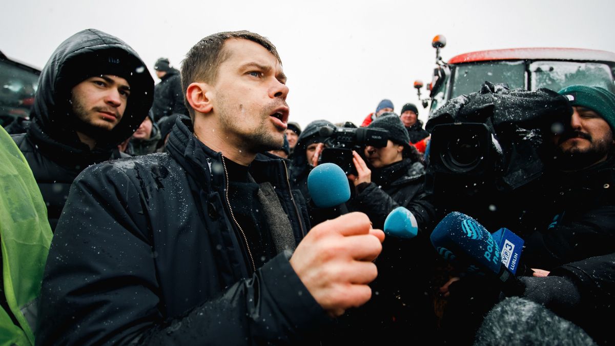 Michał Kołodziejczak spotkał się z protestującymi rolnikami w Borkach (woj. lubelskie)